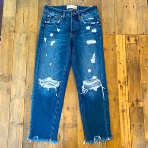 GARAGE blue jeans boyfriend EUC size 00